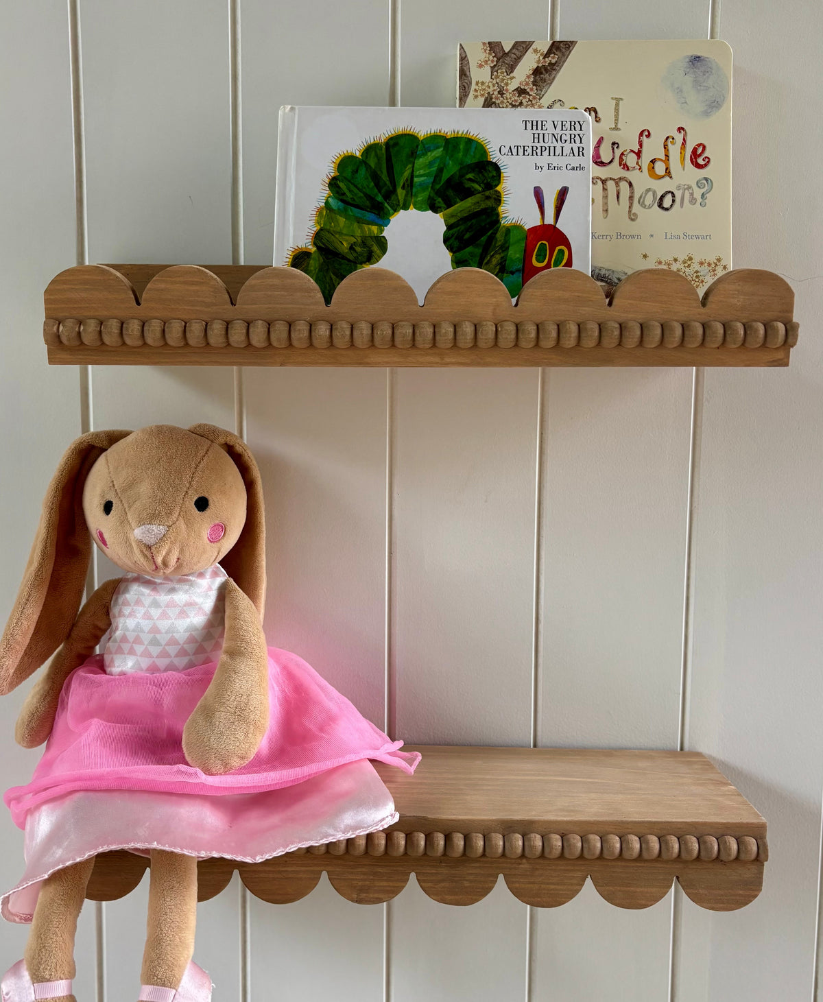 Scalloped shelves